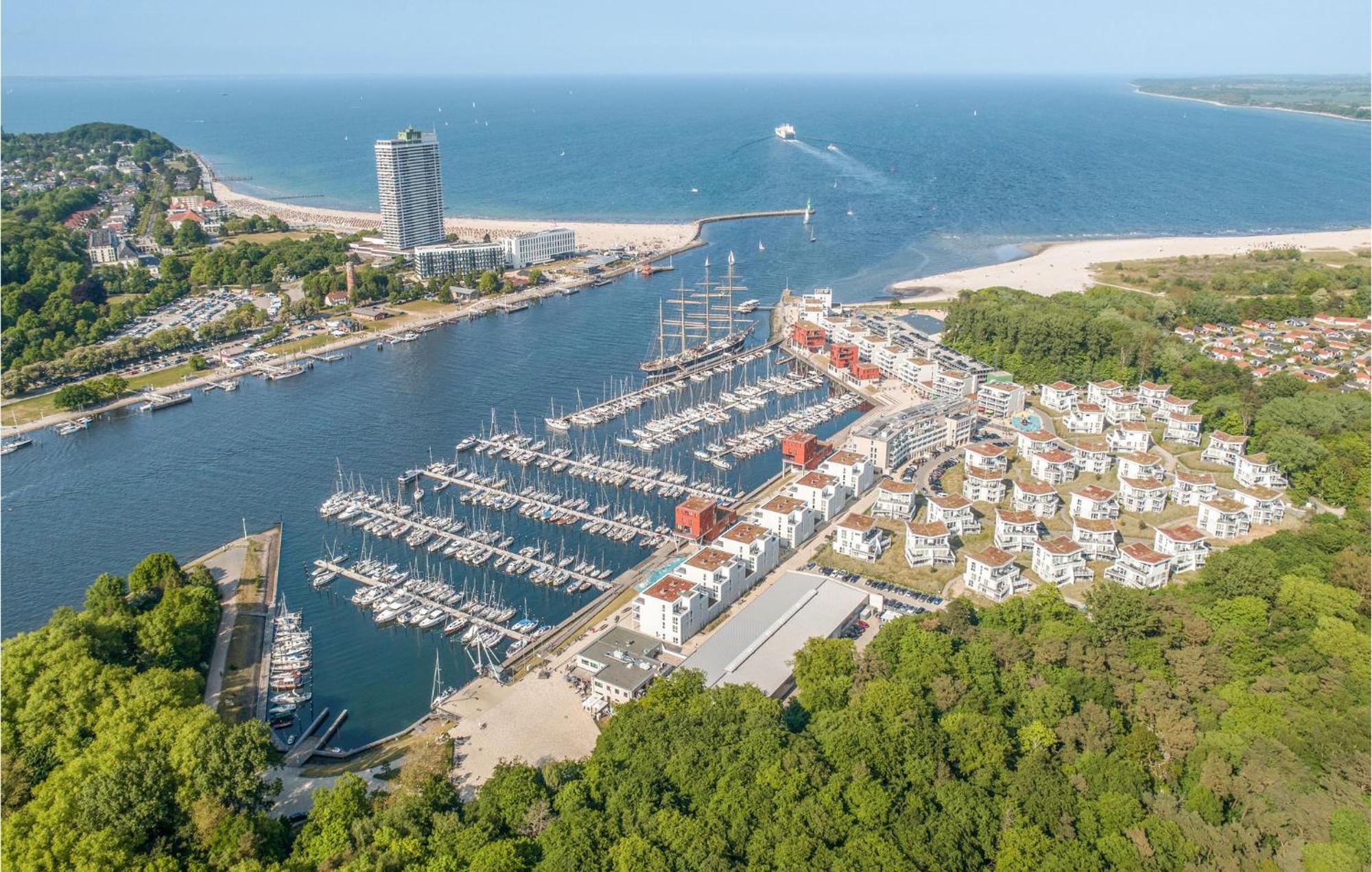 2 Bedroom Cozy In Travemuende Apartment